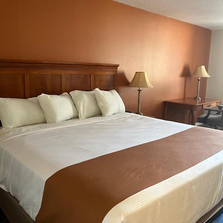 Regency Inn & Suites Anoka المظهر الخارجي الصورة
