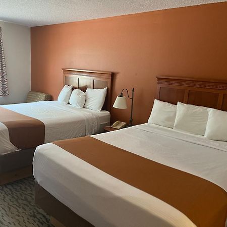 Regency Inn & Suites Anoka المظهر الخارجي الصورة