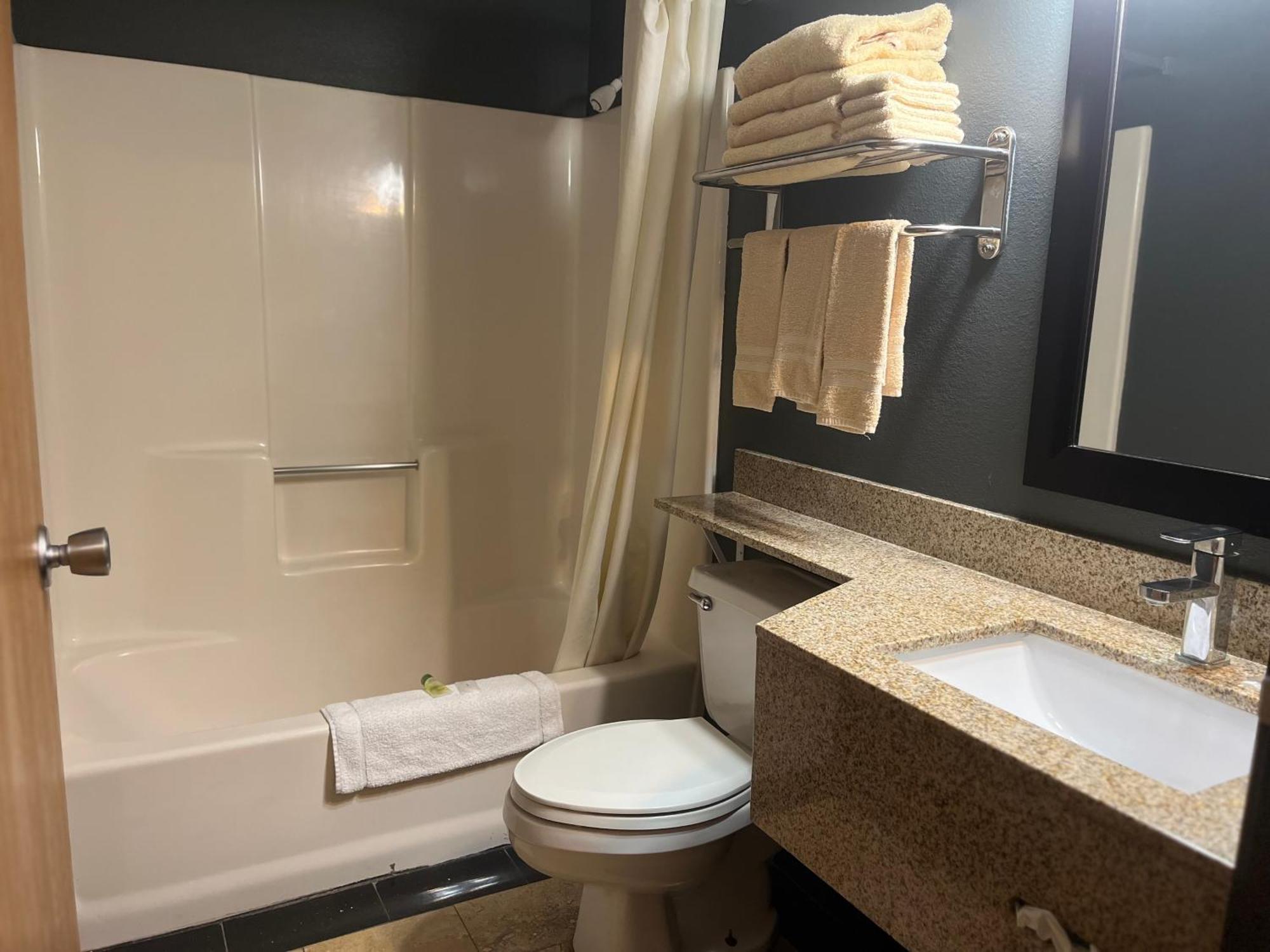 Regency Inn & Suites Anoka المظهر الخارجي الصورة