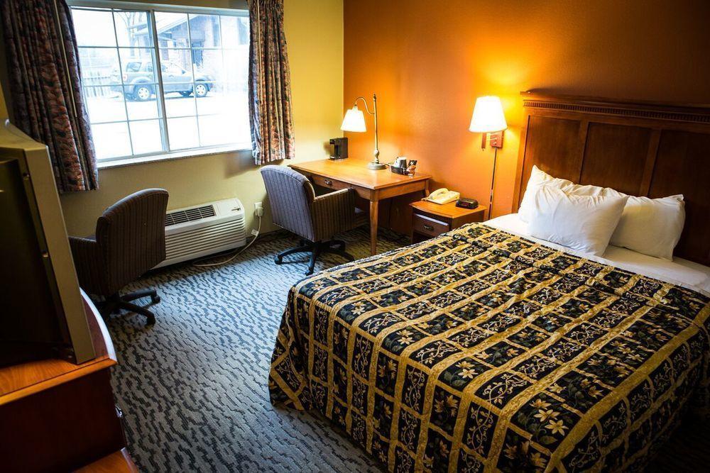 Regency Inn & Suites Anoka المظهر الخارجي الصورة