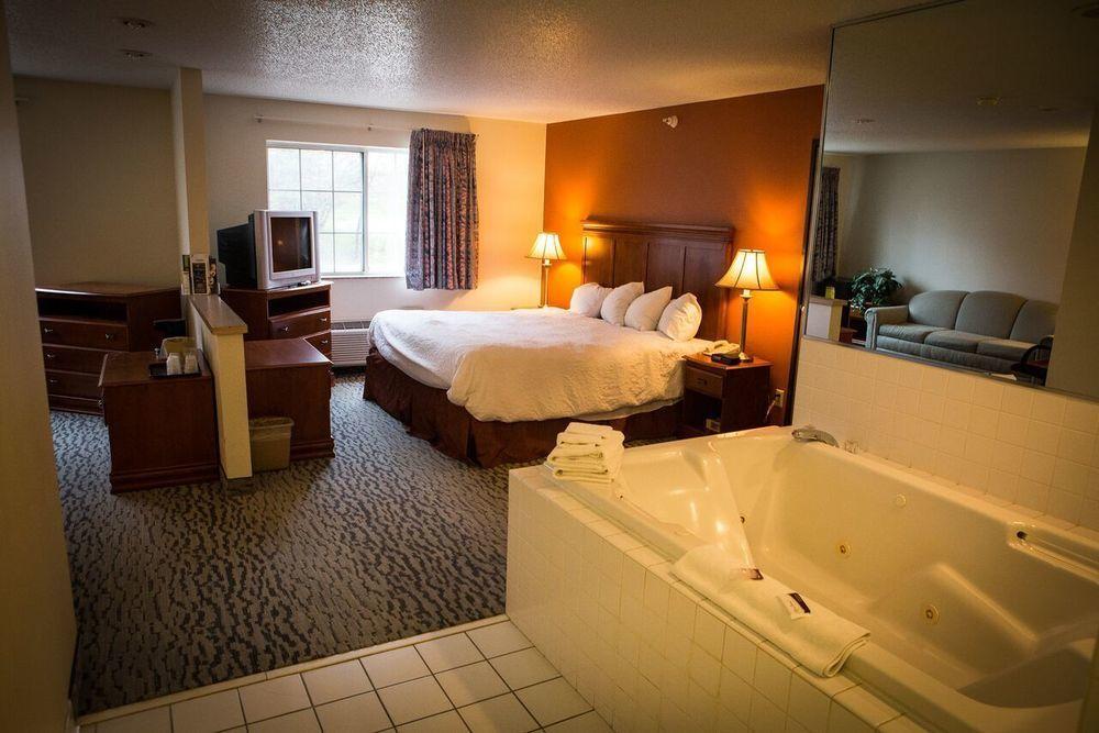 Regency Inn & Suites Anoka المظهر الخارجي الصورة